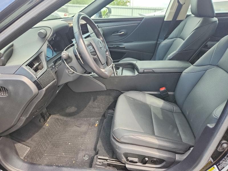2025 LEXUS ES 300H BASE 7