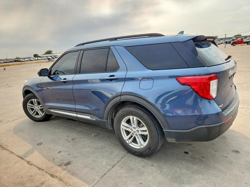 2020 FORD EXPLORER XLT 2