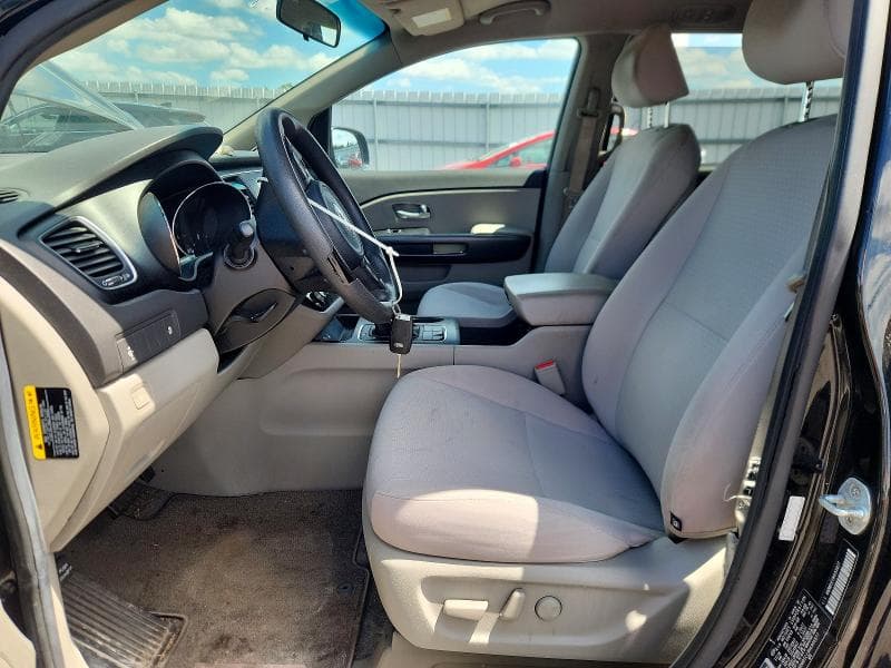 2017 KIA SEDONA LX 7