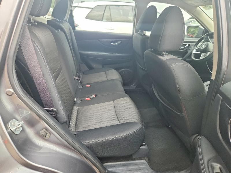 2017 NISSAN ROGUE S 10