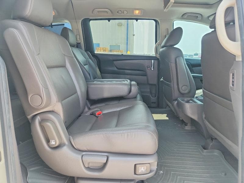 2017 HONDA ODYSSEY TOURING 11