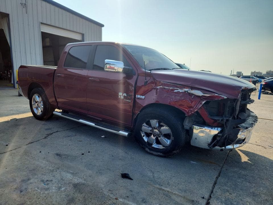 2019 RAM 1500 CLASSIC SLT 4