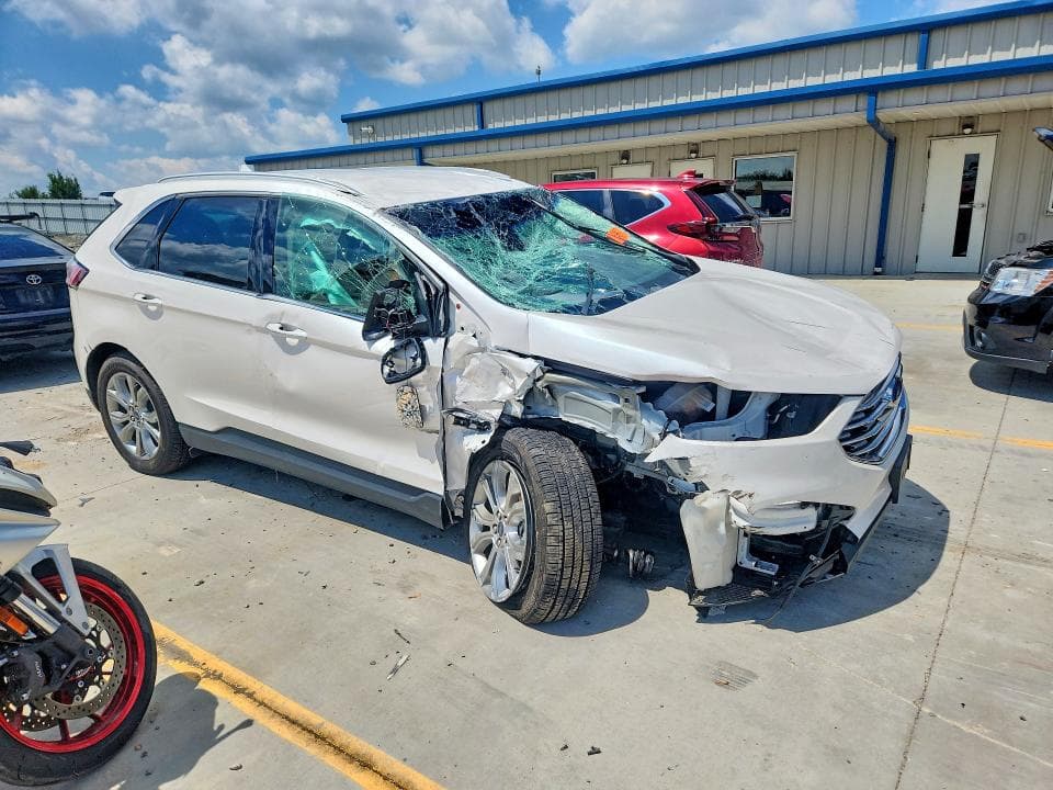 2019 FORD EDGE TITANIUM 4