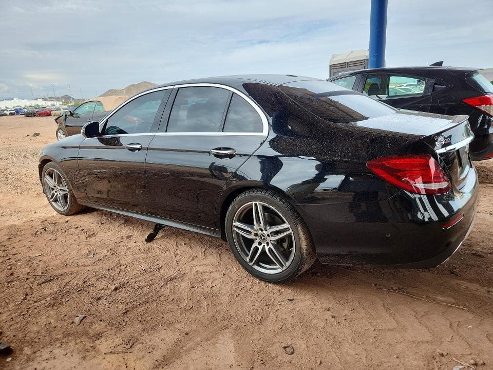 2019 MERCEDES-BENZ E 300 2