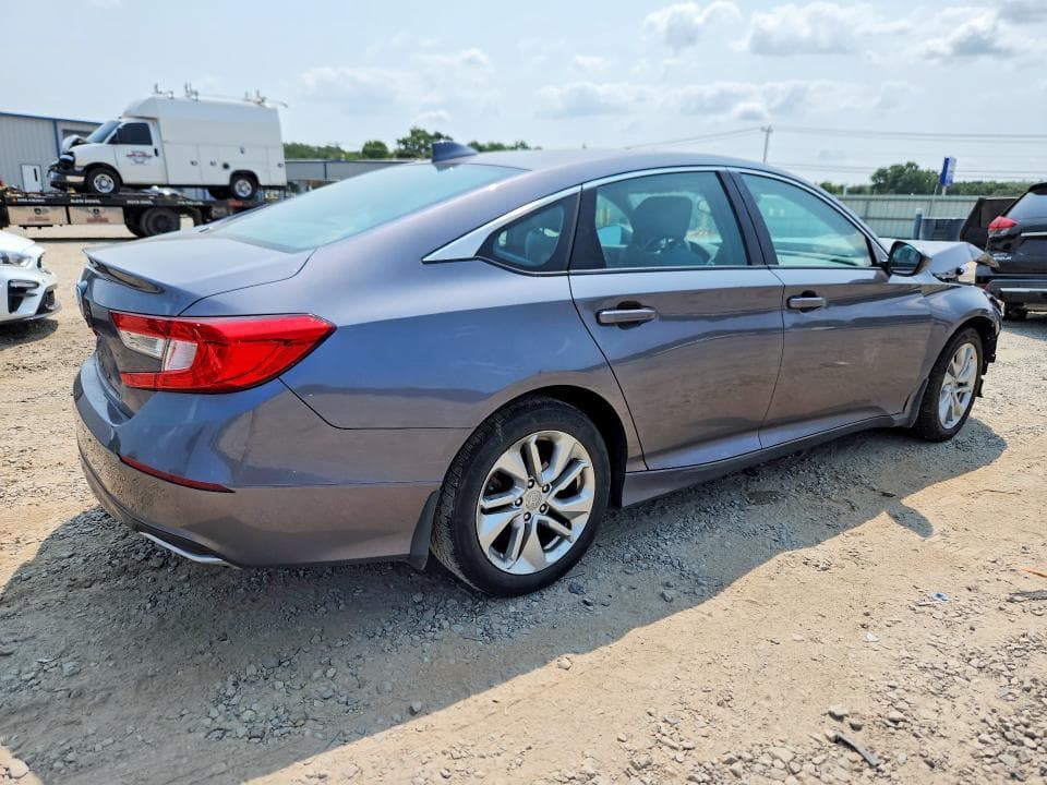 2018 HONDA ACCORD LX 3