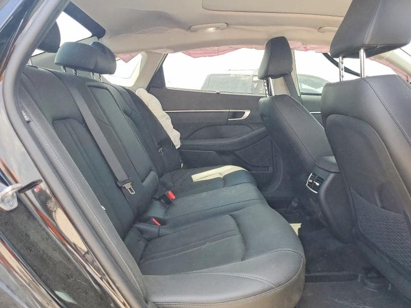 2025 HYUNDAI SONATA HYBRID LIMITED 10