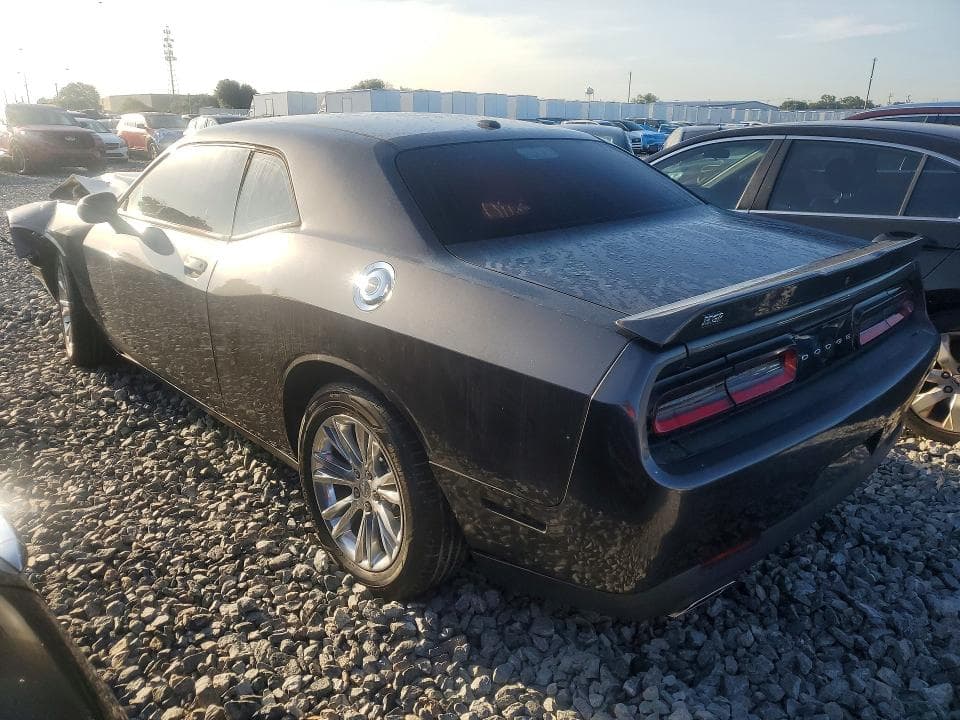 2019 DODGE CHALLENGER SXT 2