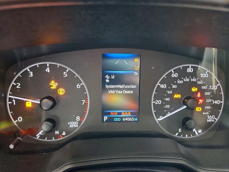 2024 TOYOTA COROLLA LE 9