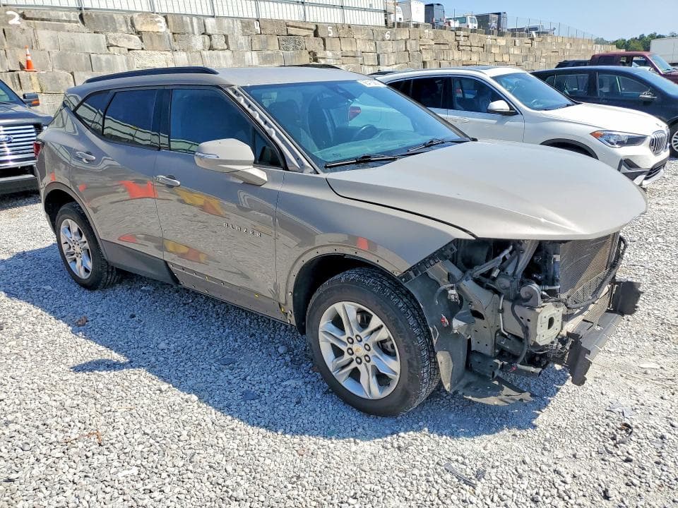 2021 CHEVROLET BLAZER 2LT 4