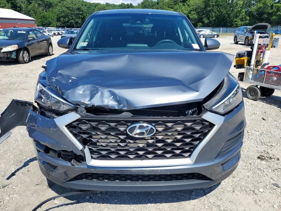 2021 HYUNDAI TUCSON SE 5