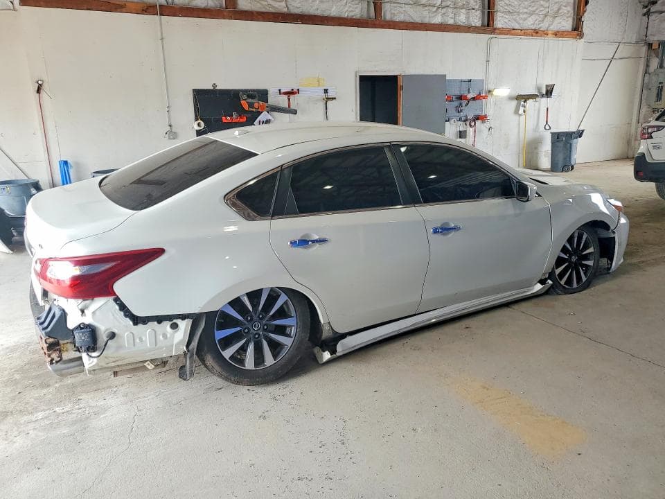 2018 NISSAN ALTIMA 2.5 SV 3