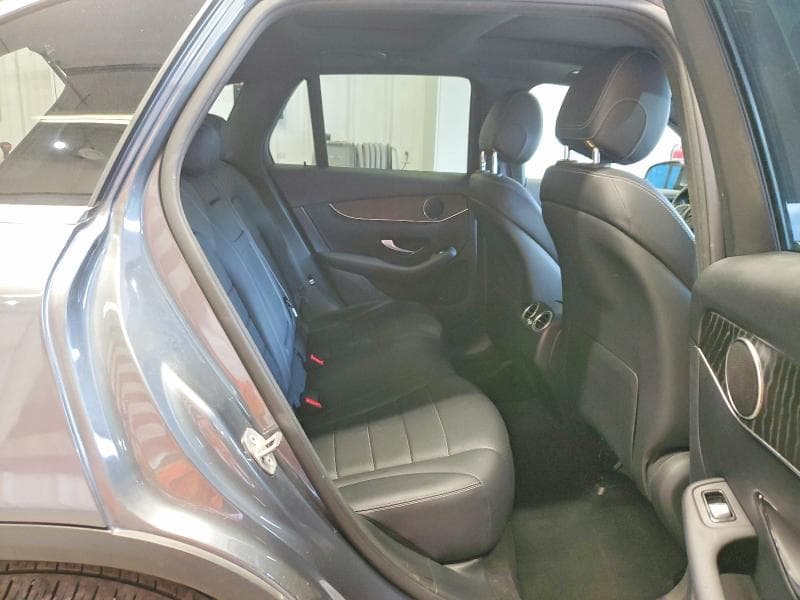 2018 MERCEDES-BENZ GLC 300 4MATIC 11