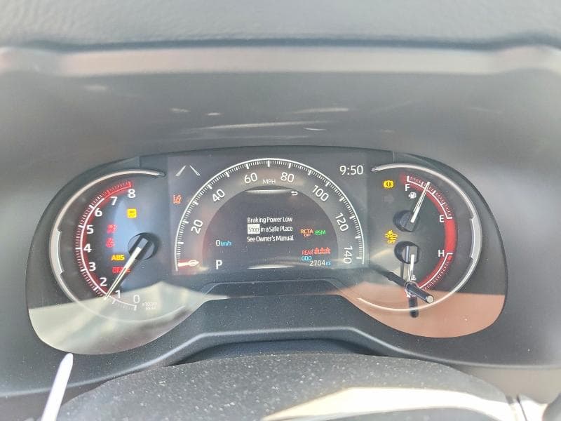 2025 TOYOTA RAV4 XLE PREMIUM 9