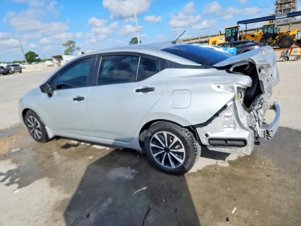 2021 NISSAN VERSA S 2