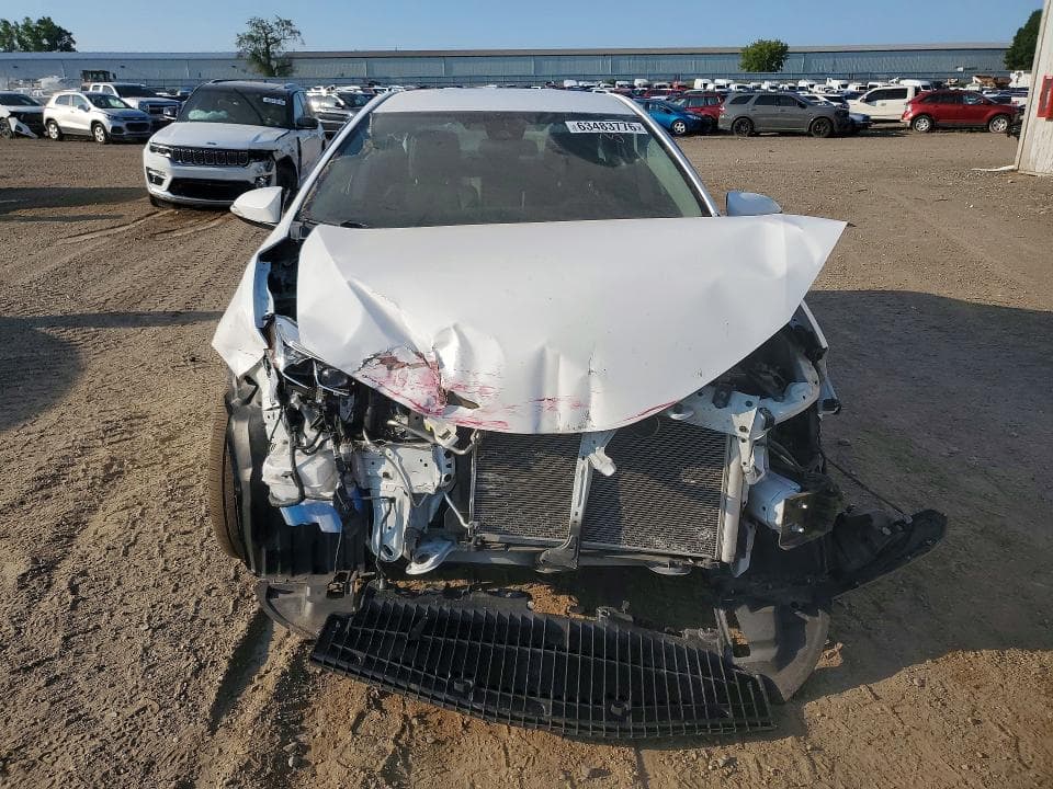 2018 TOYOTA COROLLA SE 5