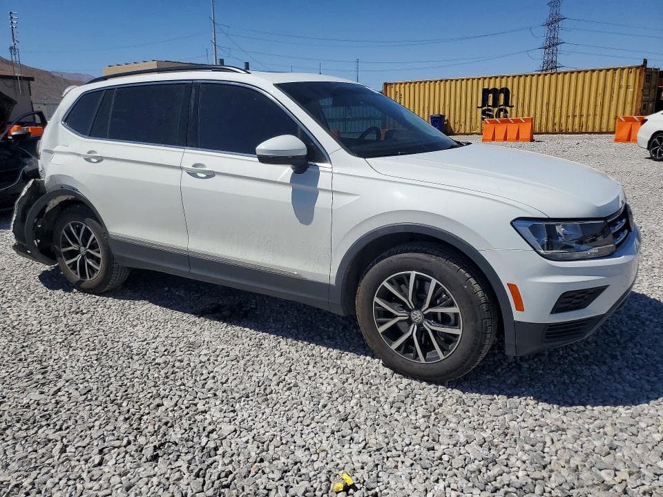 2021 VOLKSWAGEN TIGUAN SE 4