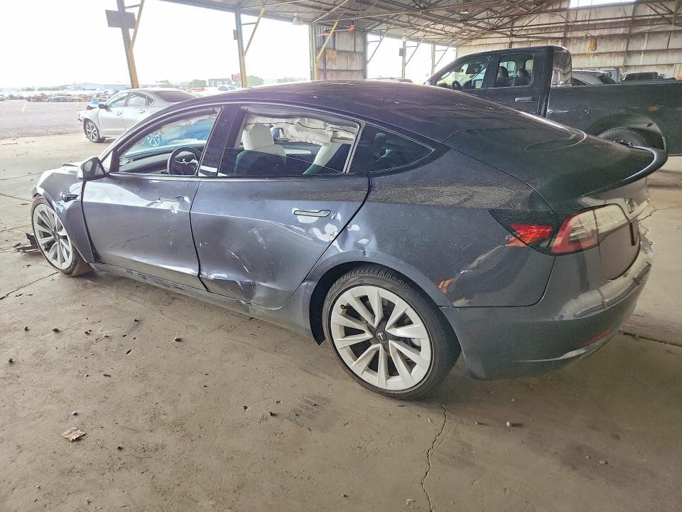2023 TESLA MODEL 3 2