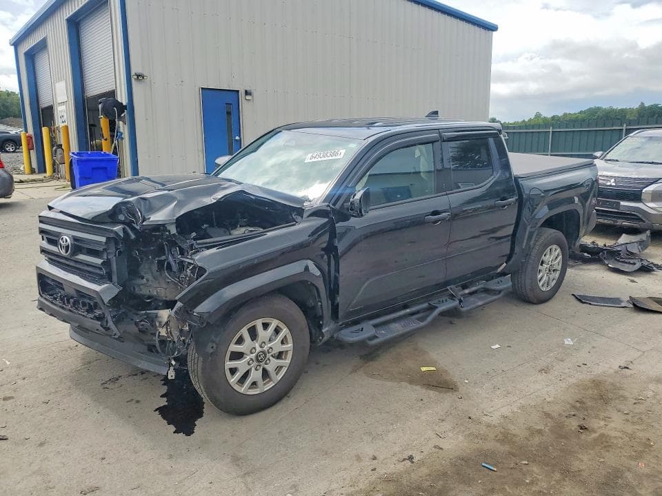 2025 TOYOTA TACOMA SR