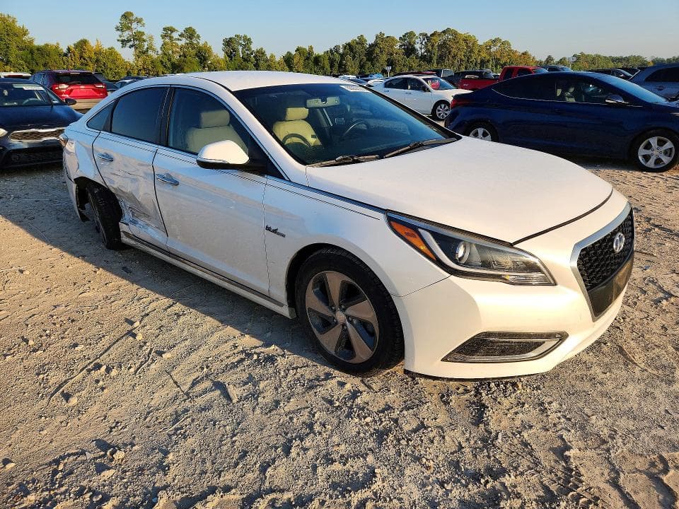 2017 HYUNDAI SONATA HYBRID LIMITED 4