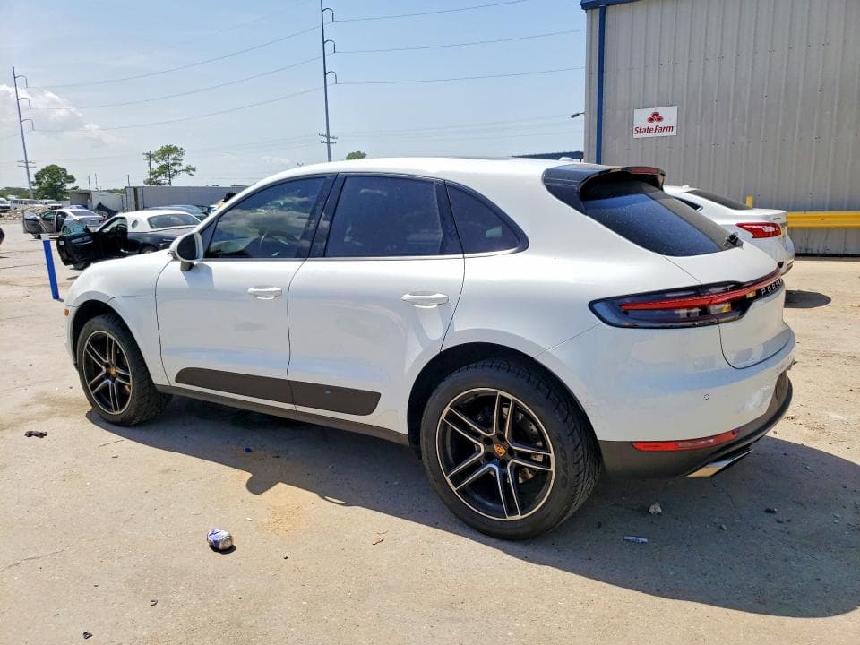 2021 PORSCHE MACAN 2