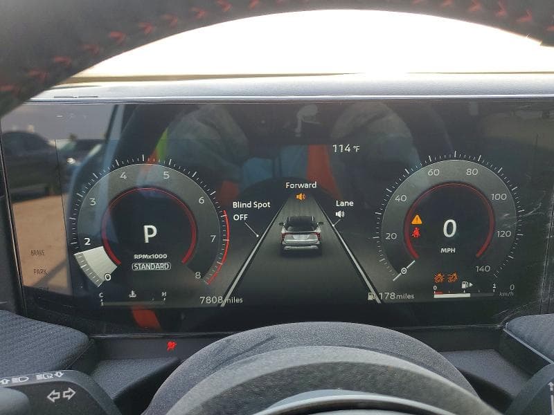 2025 NISSAN KICKS SR 9