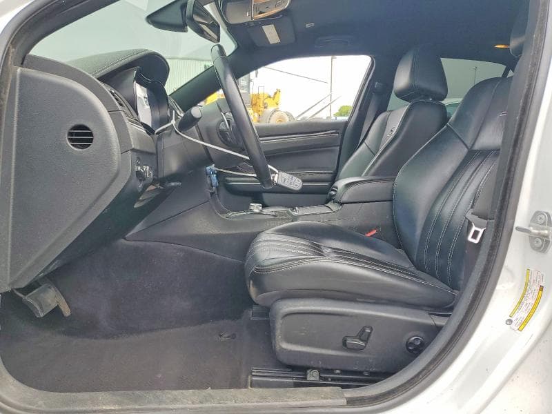 2018 CHRYSLER 300 S 7
