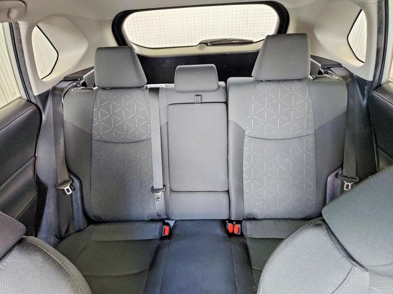 2024 TOYOTA RAV4 XLE 10