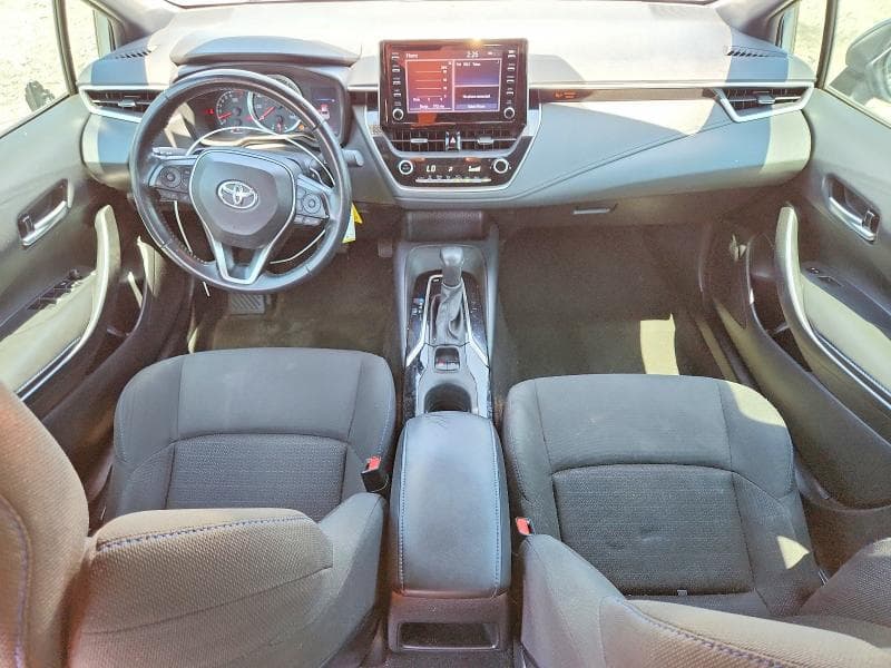 2020 TOYOTA COROLLA SE 8