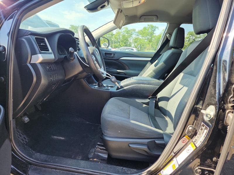 2019 TOYOTA HIGHLANDER LE 7