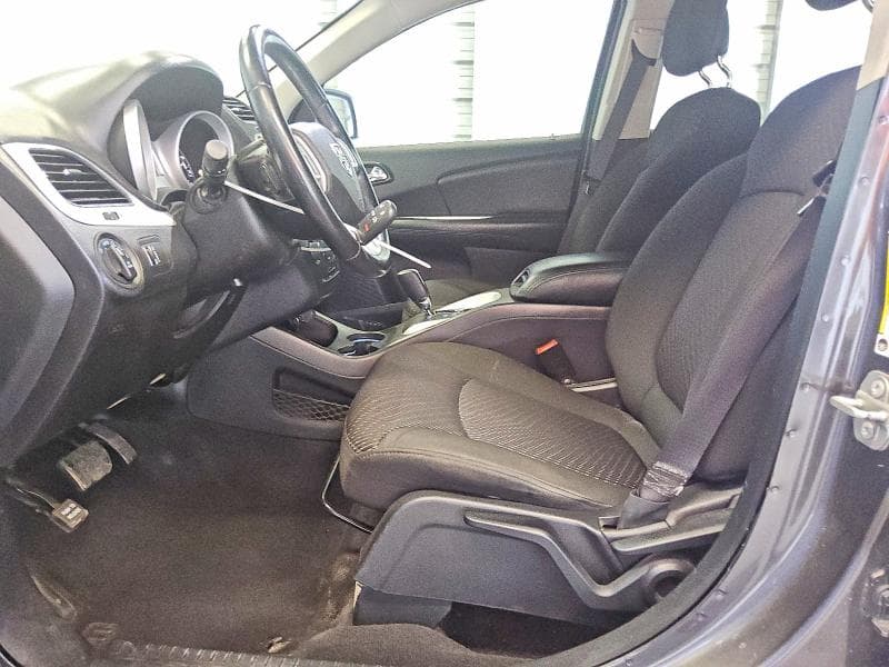 2019 DODGE JOURNEY SE 7