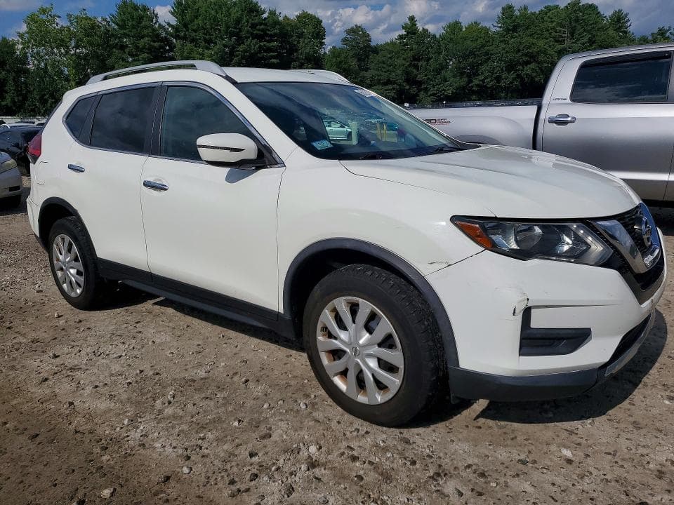 2017 NISSAN ROGUE S 4