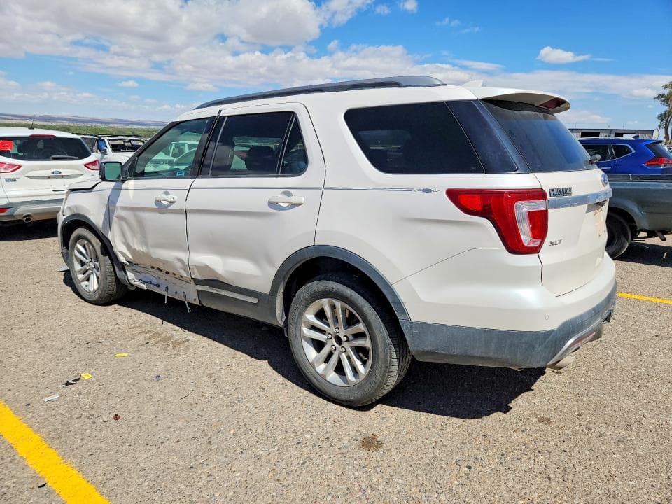 2017 FORD EXPLORER XLT 2