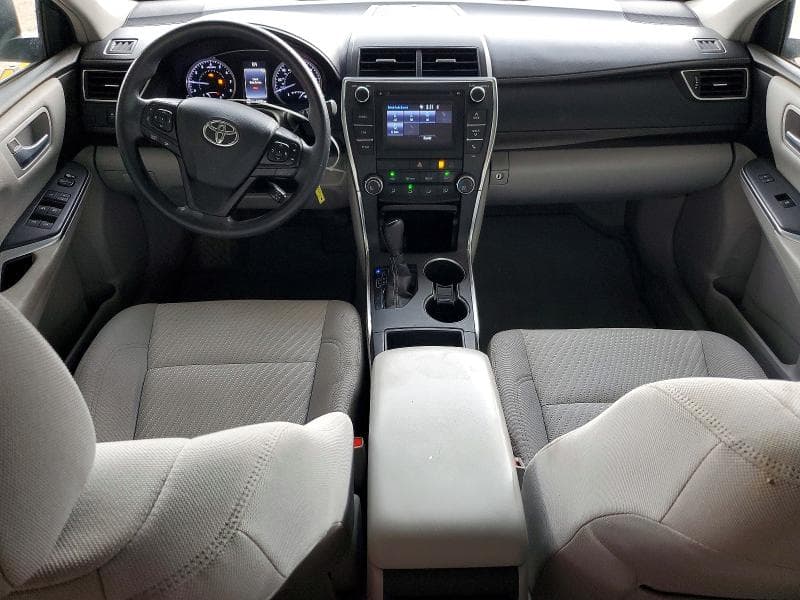 2017 TOYOTA CAMRY LE 8