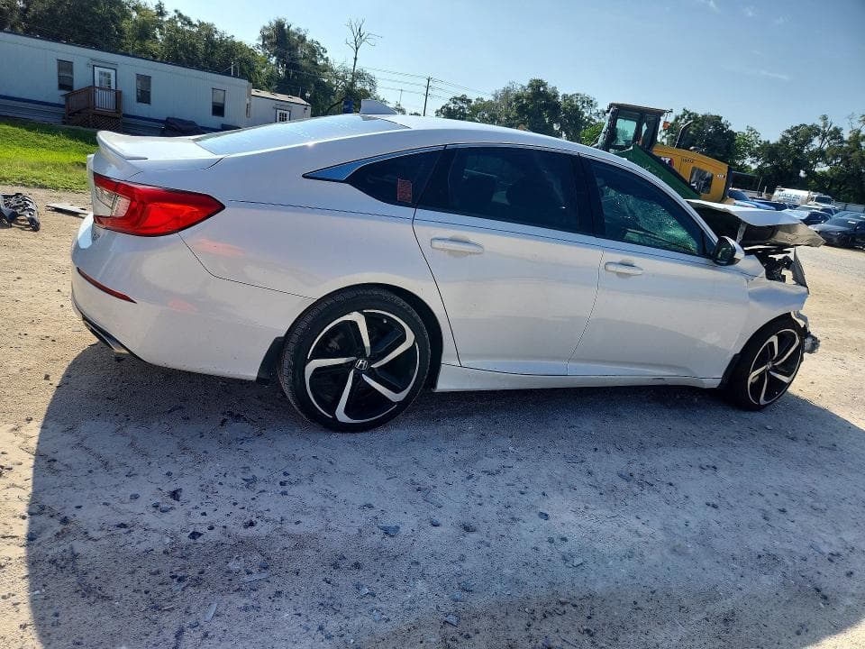 2020 HONDA ACCORD SPORT 3