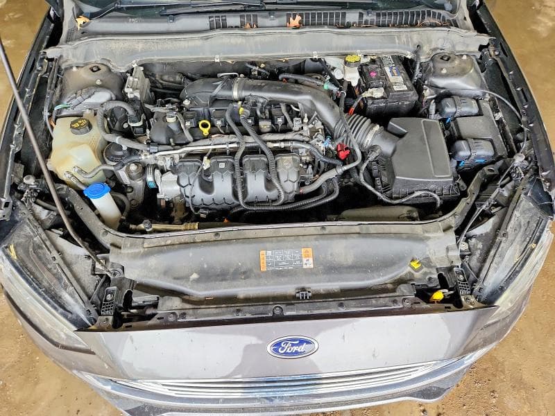 2020 FORD FUSION SE 11
