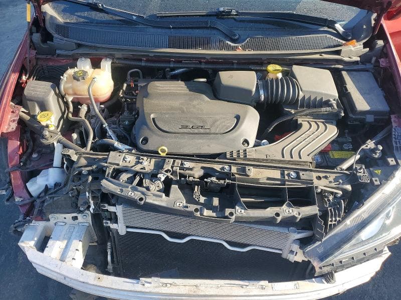 2019 CHRYSLER PACIFICA LIMITED 12