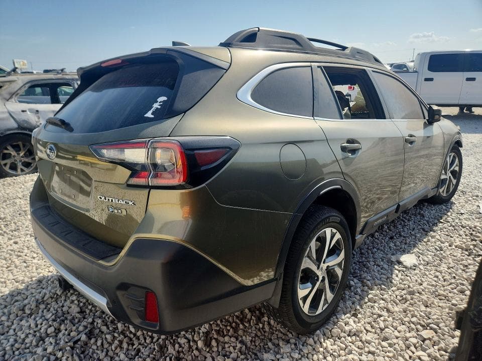 2021 SUBARU OUTBACK LIMITED 3