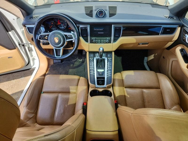 2017 PORSCHE MACAN 8