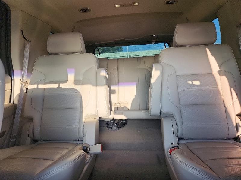 2019 GMC YUKON DENALI 10