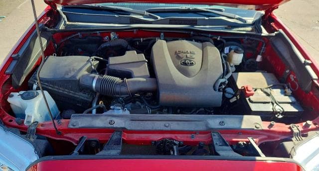 2022 TOYOTA TACOMA SR5 V6 11