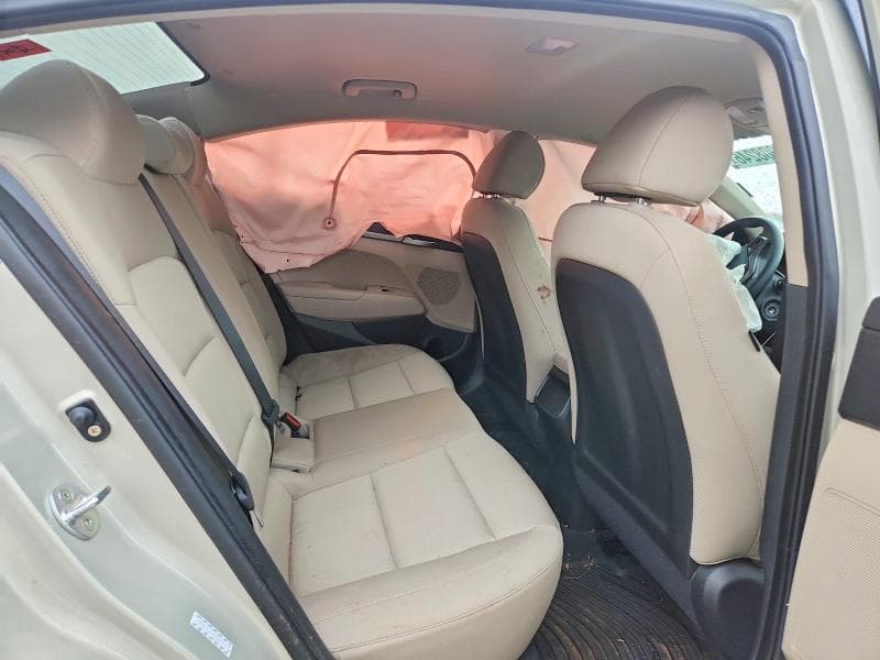 2017 HYUNDAI ELANTRA SE 10