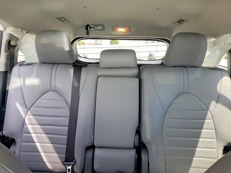 2020 TOYOTA HIGHLANDER L 10