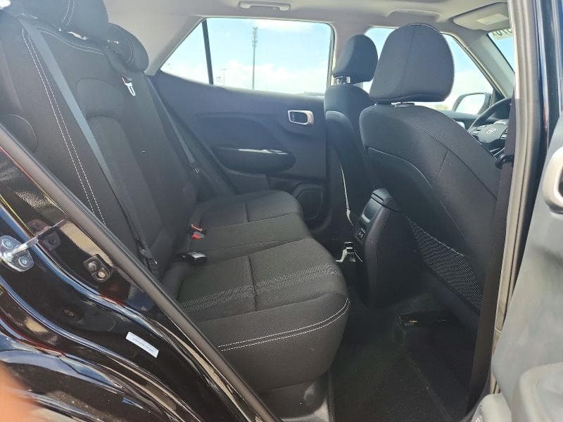 2026 HYUNDAI VENUE SEL 11