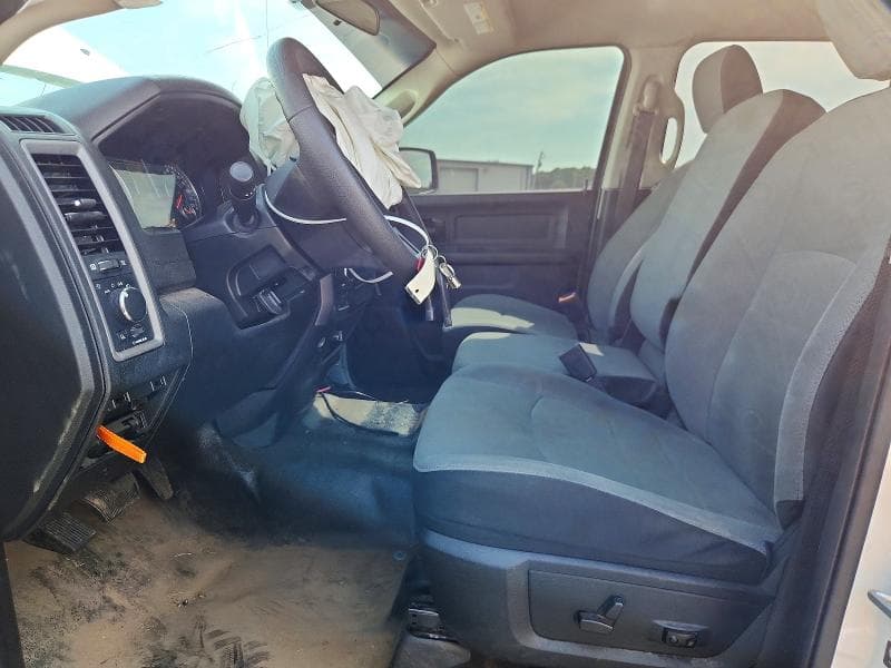 2021 RAM 1500 CLASSIC SSV 7