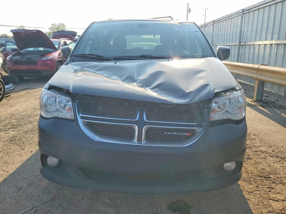 2019 DODGE GRAND CARAVAN SXT 5