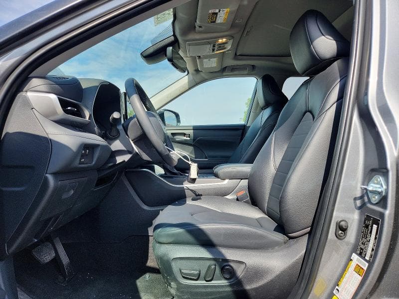 2026 TOYOTA HIGHLANDER XLE 7