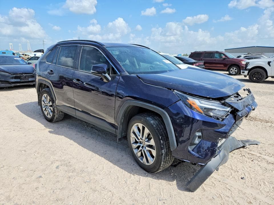 2024 TOYOTA RAV4 XLE PREMIUM 4