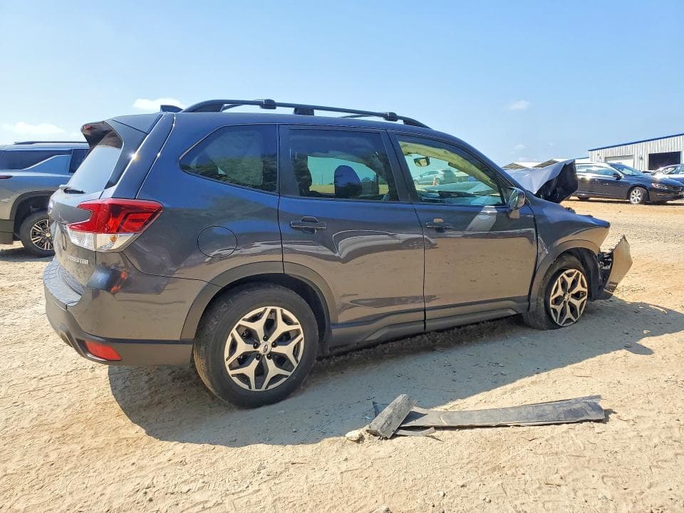 2021 SUBARU FORESTER PREMIUM 3