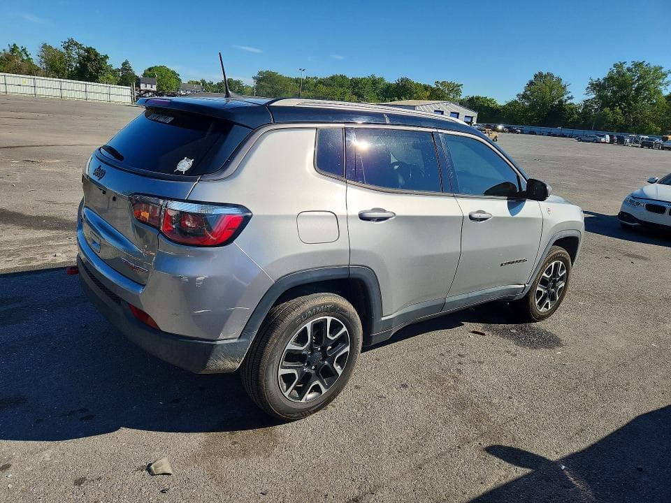 2020 JEEP COMPASS TRAILHAWK 3