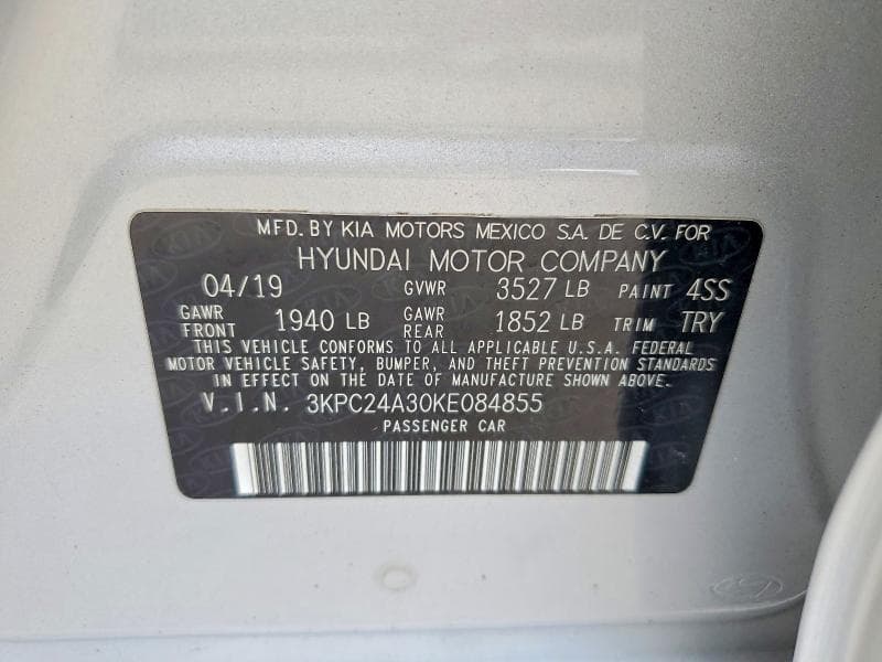 2019 HYUNDAI ACCENT SE 12